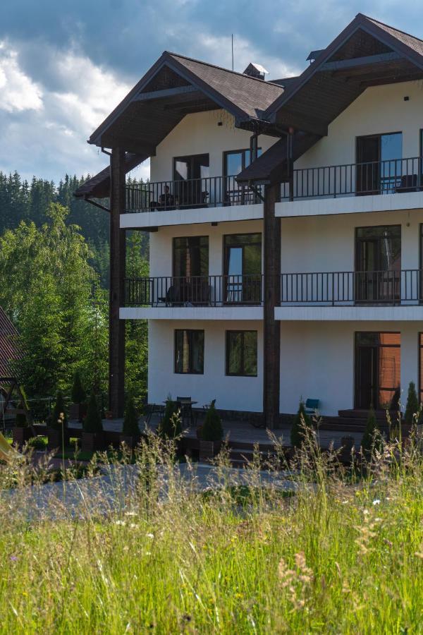 Hotel Chillax Bukovel Exterior foto